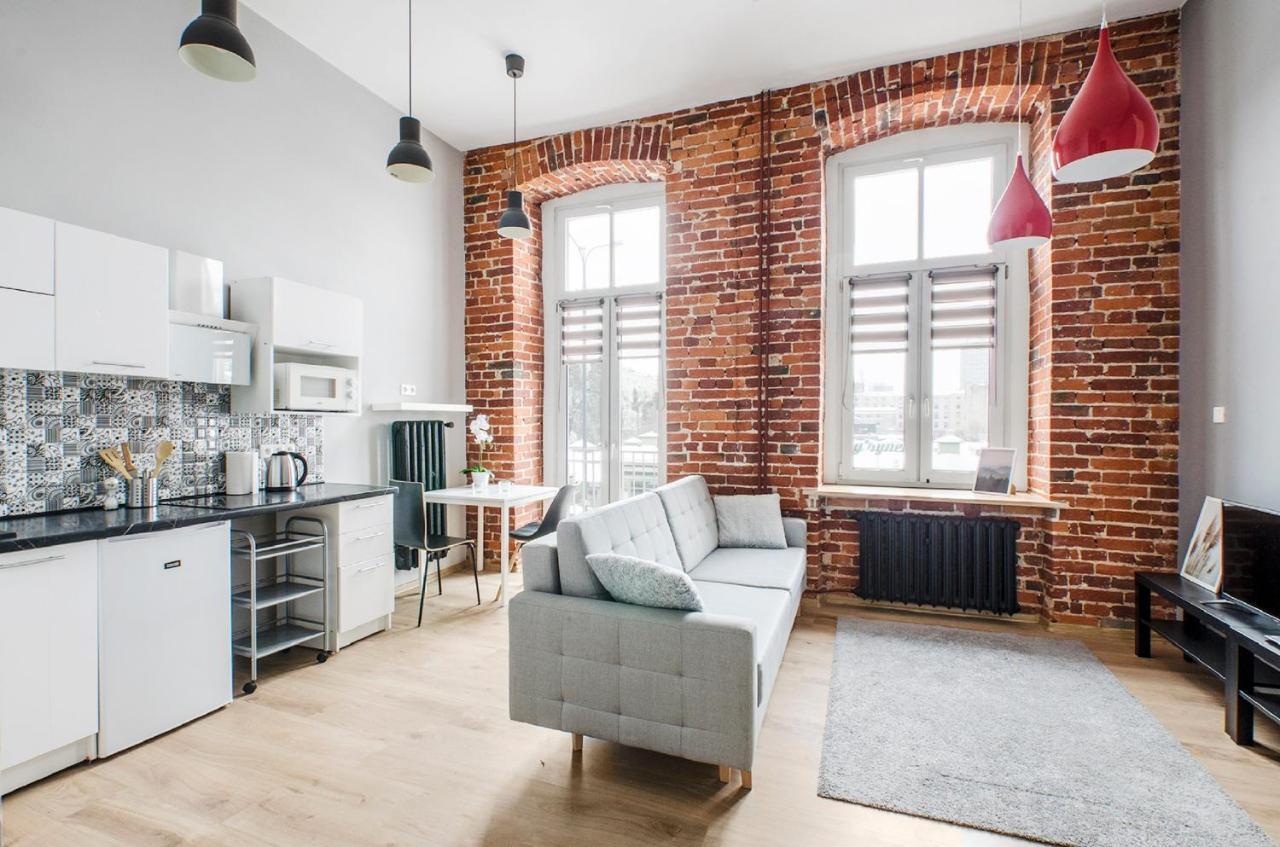 Studio In Center On 6 Sierpnia Apartment *